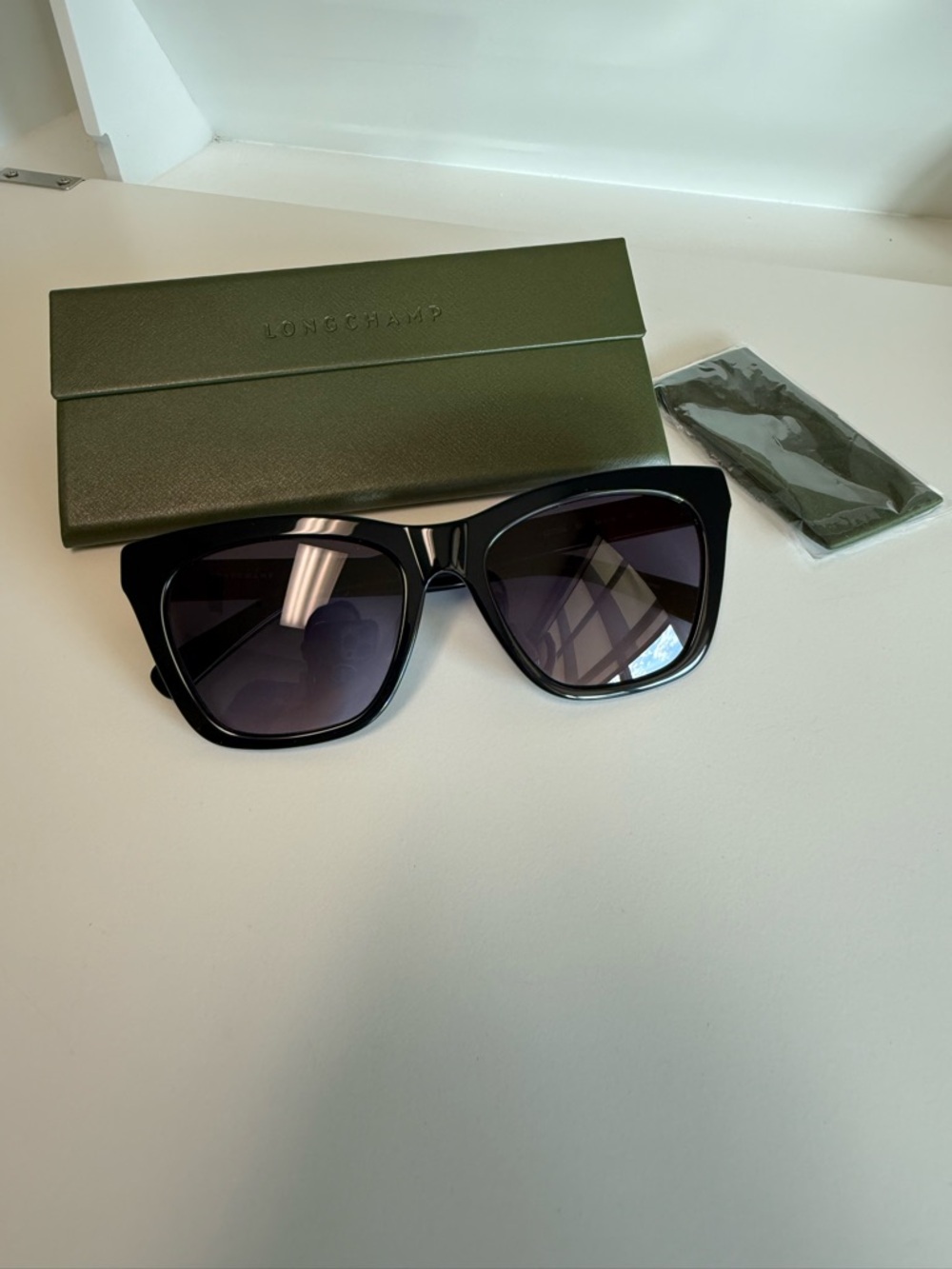 Longchamp Women's Sunglasses: Black Cat-Eye, NEW